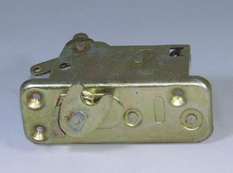 Truck / Trailer / Heavy Duty Door Latch  for Body Parts System made by KUO CHUAN PRECISION IND .CO ., LTD.　國全精密工業股份有限公司 - MatchSupplier.com