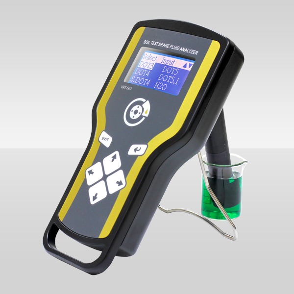 Truck / Agricultural / Heavy Duty Brake Fluid Tester for Testing Equipment of  Vehicle  made by ECPAL VEHICLE CO., LTD.　威爾可有限公司 - MatchSupplier.com